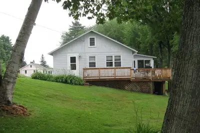 Image de Little Gray Cottage On The Lake