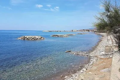 Image de Appartement Torre Caleo I: Un charmant appartement situ�� directement sur la plage.