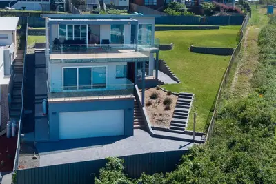 Image de Seascape, Bombo - vue imprenable & départ à 16h le dimanche!