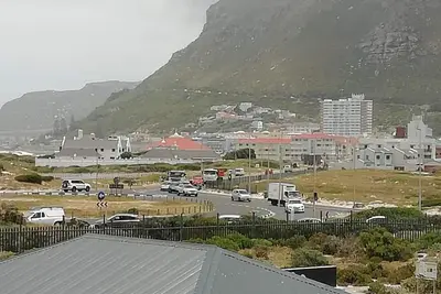 Image de Un bel appartement confortable, vue mer et montagne, sécurité 24 heures sur 24 et parking.