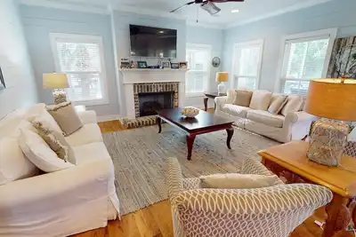 Image de Rest A Shore - Quiet Back River - Piscine privée d'eau salée (fermée d'octobre à mars)