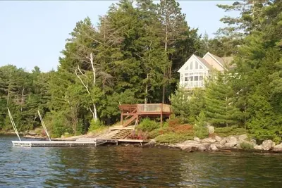 Image de Lac Muskoka / Île exécutif Luxe / Sun & Sunset Exposition - 3 ou 4 Chambre