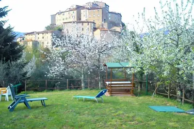 Image de Aramo Pescia: maison / villa - 4 pièces - 5/6 personnes Maison avec Jardin