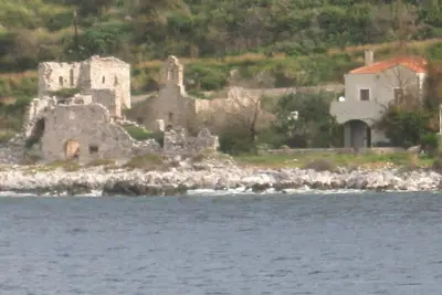 Image de Belle et charmante maison au bord de la mer Ă Mani, Mhte1248k9200032480