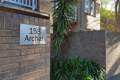 Image de Appartement moderne et moderne de 2 chambres dans un endroit fantastique