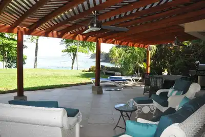 Image de Villa de luxe en bord de mer dans le magnifique Bahia Pez Vela Resort - Playas Del Coco