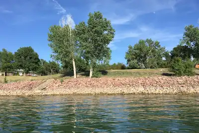 Image de Location de vacances au Missouri River à American Creek Campground, Chamberlain, Sd