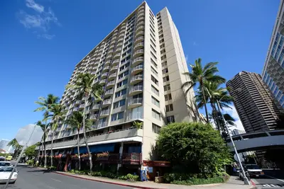 Image de Rénové face à l'océan 1 chambre! Marina d'Ilikai (Im92)