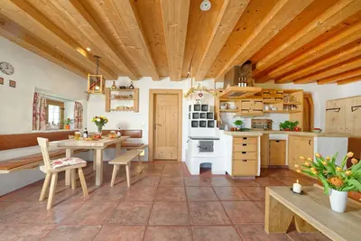 Image de Appartement avec joli salon de ferme