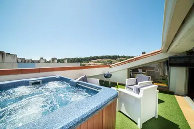 Image de Duplex Beach Suite, parking, wifi, Spa, A/C