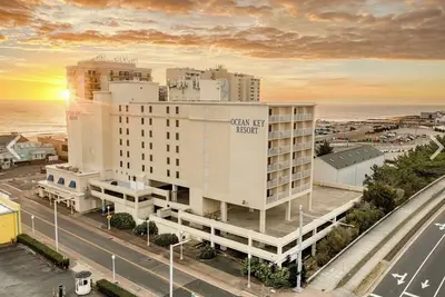 Image de Labor Day Week Special in Virginia Beach! !