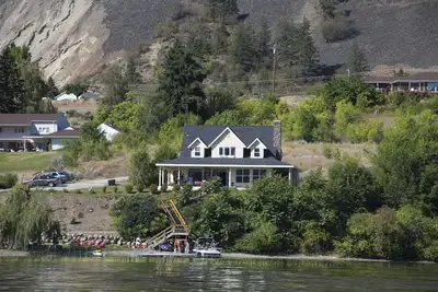 Image de Paradis au bord de l'eau sur le lac Osoyoos