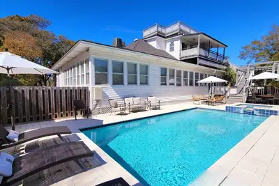 Image de The Wheel House - Piscine chauffée privée - Grande demeure historique - Wi-Fi gratuit