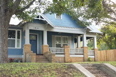 Image de Brenham Craftsman Charmer