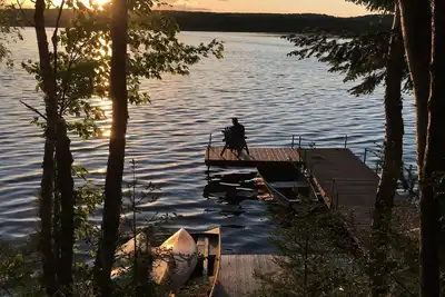 Image de Pittoresque, Cottage propre avec des vues du coucher de soleil à couper le souffle