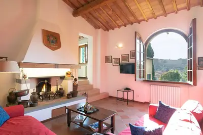 Image de Appartement de luxe en villa toscane avec piscine : Vue privée sur Sienne!
