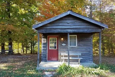Image de Cabine-lit 10, pas de salle de bain, accès au pavillon de douche