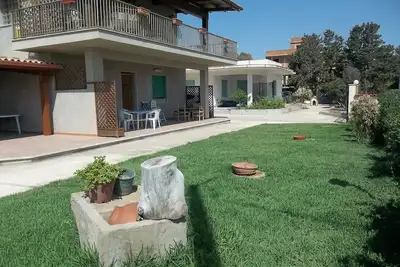 Image de Appartement San Lorenzo dans villa à 100m de la mer - climatisé