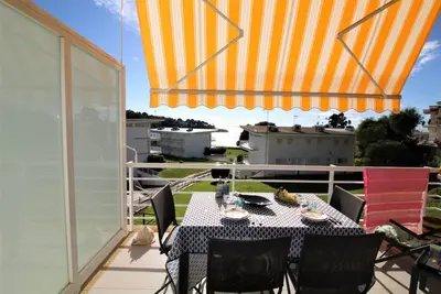 Image de Résidence privée située directement sur la crique d'Almadrava, avec accès à celle-ci