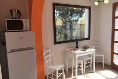 Image de Appartement de trois pièces au rez-de-chaussée, à 1 minute de la plage. Entre Cagliari et Villasimius.