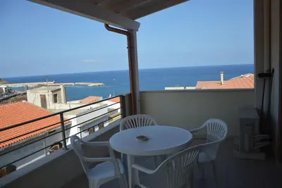 Image de Appartement Tout Neuf Avec Wifi Et Vue Mer Dans La Zone Centrale