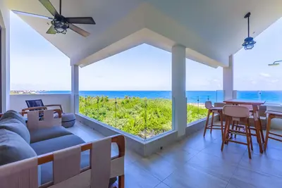 Image de Maison neuve à service complet - Penthouse + Maison principale