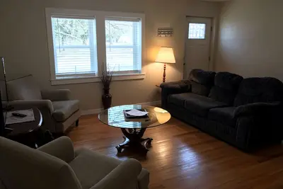 Image de Bucknell <1mile / 4br / 2bth / 2 Couches / Ss