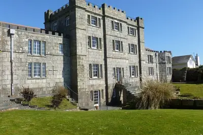 Image de Beau château Appartement Avec vue imprenable sur mer pour 4 personnes