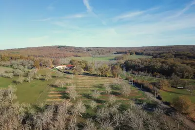 Image de Villa au milieu d'une campagne vallonnée avec de belles vues