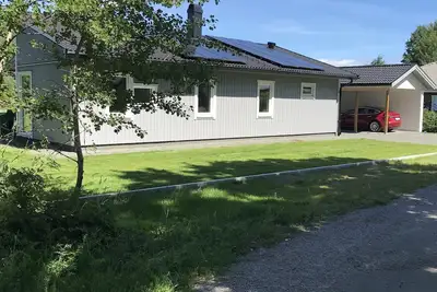 Image de Bienvenue à Österlen, maison de vacances récemment construite à proximité de la nature, du golf et de la mer