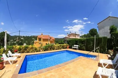 Club Villamar - Belle vila avec pisciné privée et parking, située dans un quartier calme