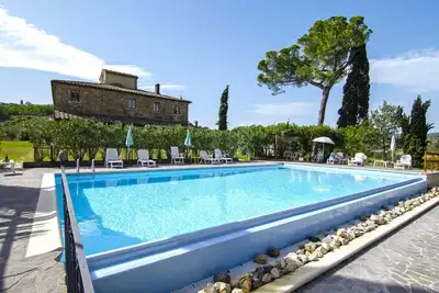 Image de Appartement au premier étage avec vue sur le village