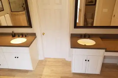 Image de 8 kilomètres de Augusta National Golf Course, 5 chambres, 4. 5 bains