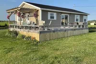 Image de Nouvelle Construction -Chambre confortable près des plages fantastiques!