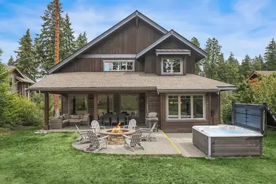 Image de Maison neuve entièrement équipée avec bain à remous dans le centre de Suncadia-Walk to it all