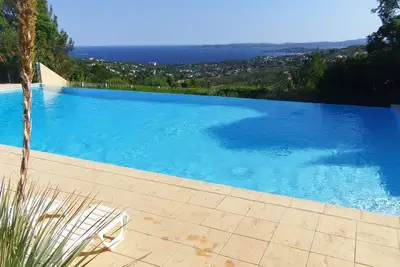 T3 vue mer golfe de Saint-Tropez, résidence Bellevue Les Issambres