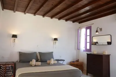 Image de Orkos Seaside Studio / Couchages 2 + 2