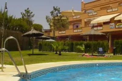 Image de Apartment on the golf course 3 minutes from the beach