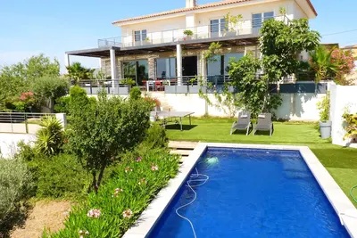 Image de Villa 300 M 2 Vue Mer\nLuxury villa 300 m2 breathtaking view 5 bedrooms 10 people