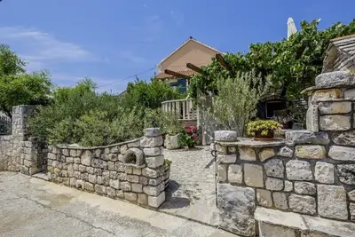 Image de Cottage Ganče * endroit calme, grande terrasse avec barbecue, wifi