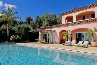 Image de •••• Villa strelitzia Vence •••• Piscine 14 m •••• A 2 pas du Centre Ville