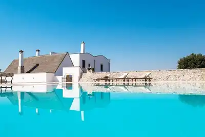 Image de vacances vacances grande villa villa Italie, apulia, puglia, près de bari, piscine, wi-fi, air conditionné, luxe, court terme