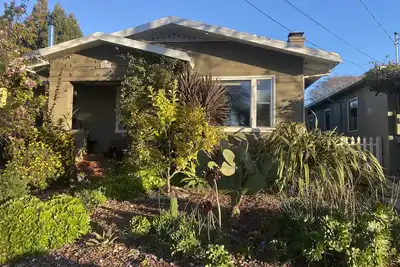 Image de Ensoleillé maison de 3 chambres Dans Berkeley
