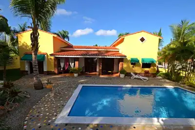 Image de Villa de 3 chambres avec piscine privée près de la plage à Sosua