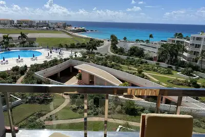 Image de \"St. Maarten - Maho \"- Beach Across Street - 1 Condo B / R dans l'immeuble La Terrasse