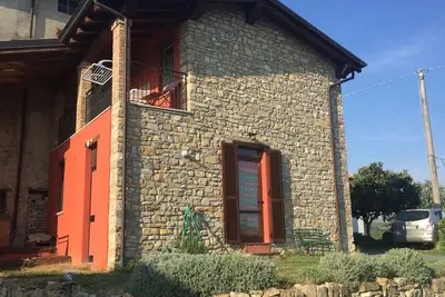 Image de Week-end sur 2 roues (vélo, Vtt et moto) près de Gropparello Castle - Pc