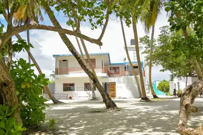 Image de Convient aux familles et aux groupes! Maldives Beach Island BnB