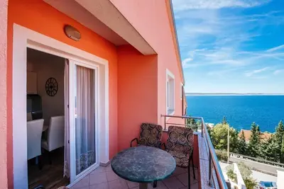 Image de Appartement de vacances Starigrad Paklenica pour 1 - 4 personnes avec 2 chambres à coucher - Apparte