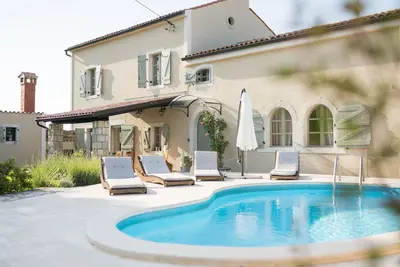 Image de La villa rustique Allure en Istrie avec piscine privée