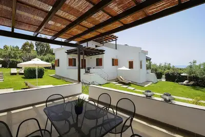 Image de Maison de vacances dans un excellent emplacement, wifi, près de la mer | Trikorfo, Halkidiki-Sithonie